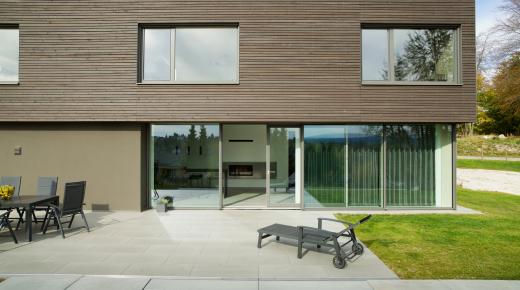 Holz-Aluminium-Fenster im Neubau