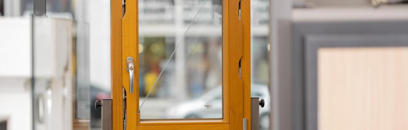 Fensterausstellung Sicherheitsfenster von PaX